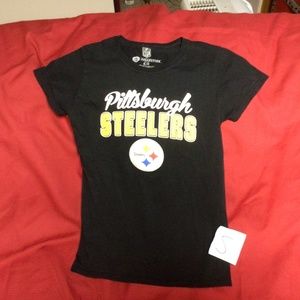 Ladies PITTSBURG STEELERS tshirt